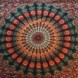 Oversized Hanging Wall Tapestry